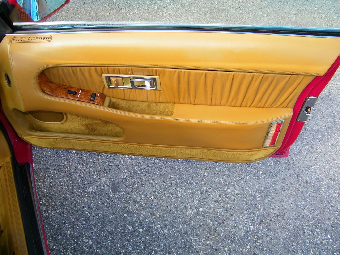 1991 Red /Beige Chrysler TC By Maserati Convertible (ZC2FS1207MB) with an 3.0L V6 SOHC 12V engine, 4-Speed Automatic Overdrive transmission, located at 4000 Bee Ridge Road, Sarasota, FL, 34233, (941) 926-0300, 27.298664, -82.489151 - Photo#9